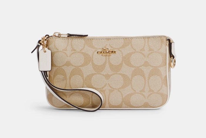 Coach蔻驰Nolita 19 经典老花麻将包，53折$99