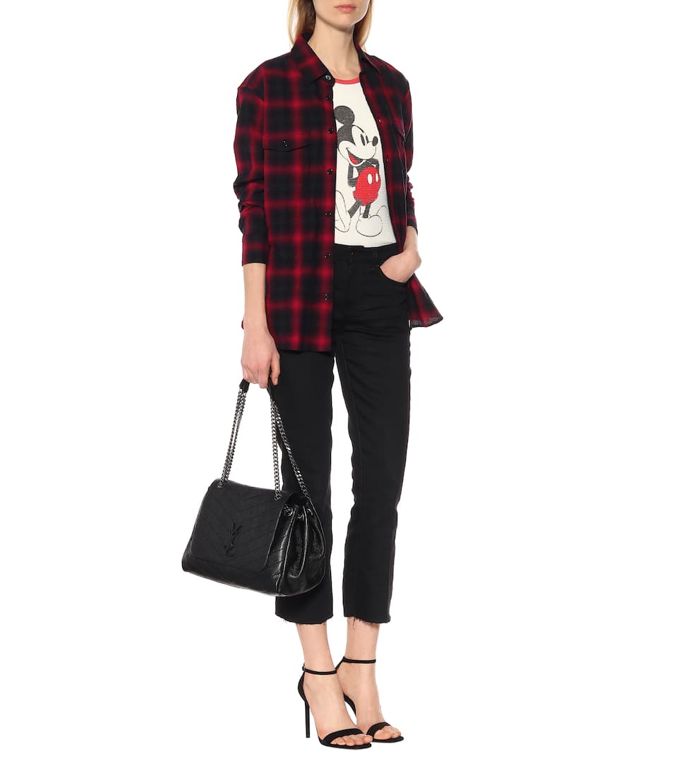 SAINT LAURENT Nolita 绗缝皮革中号单肩包 €2,250（约17,629元）
